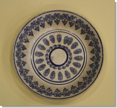 BLUE SPONGEWARE DISH / BOWL