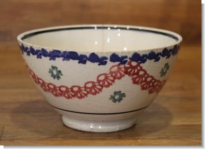 SMALL SPONGE WARE BOWL