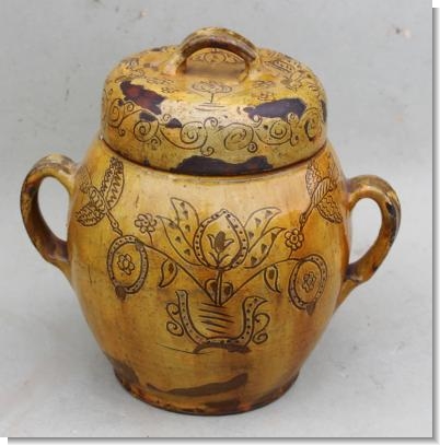 EWENNY POT & COVER, c,1800.