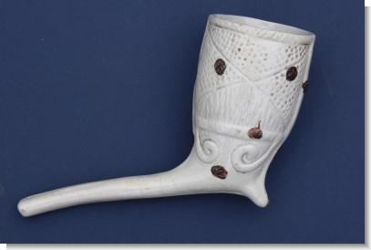 PREALWARE PIPE, c.1820