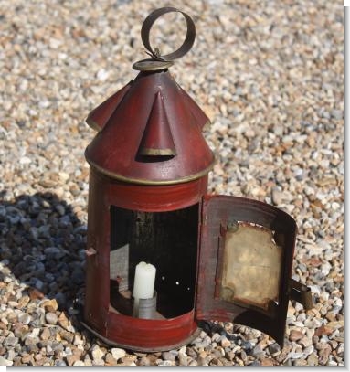 RED PAINTED HORN LANTERN