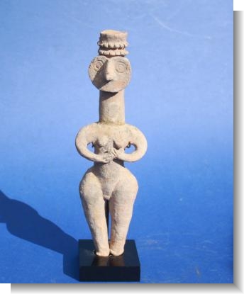 AMLASH TERRACOTTA STEATPYPOUS FIGURE