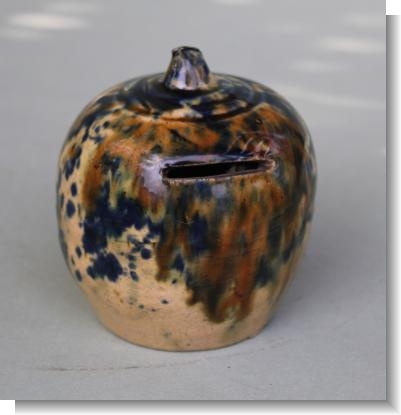 Morrison & Crawford, Rosslyn Pottery. Money Box.