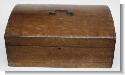 SIMPLE PAINTED PINE BOX, c.1820